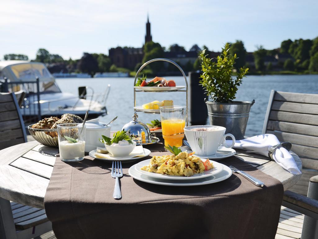 Rosendomizil Hotel Malchow  Eksteriør billede